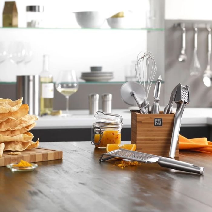 Zwilling Pro 24cm 18/10 Stainless Steel Pasta Tongs (37160-016-0)