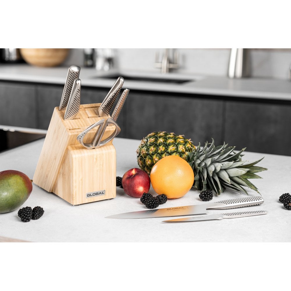 Global Takashi 8 piece Knife Block Set (G-79668B)