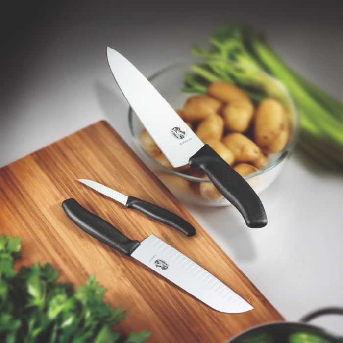 Victorinox Swiss Classic 15cm Chefs Knife Black (6800315B)